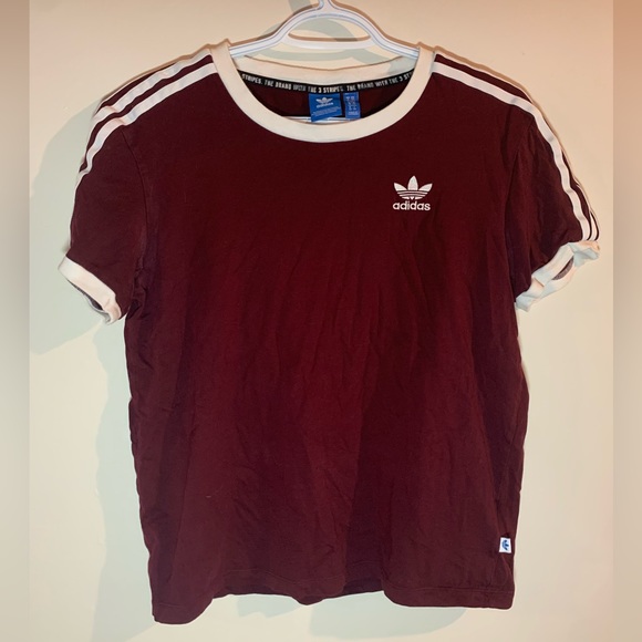 Women’s Adidas top - Picture 2 of 4